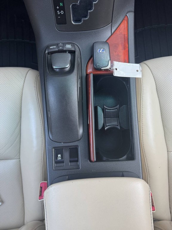 2010 Lexus RX 450h Image 30