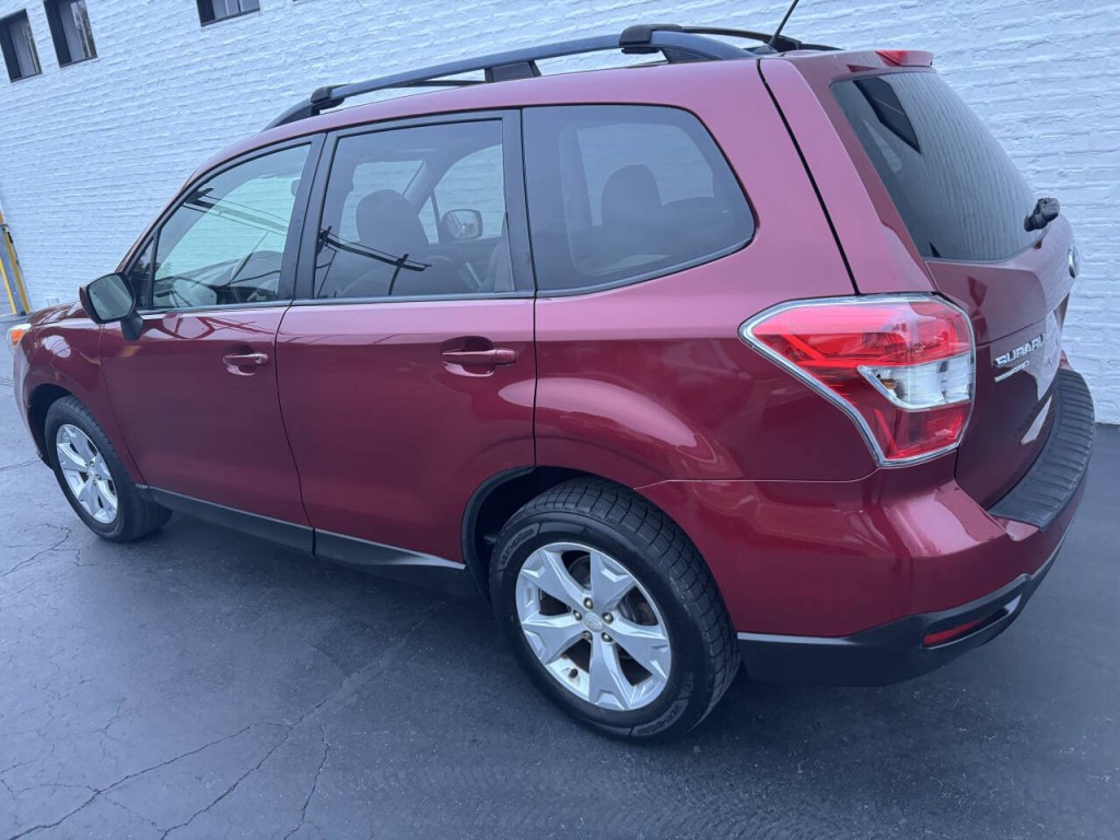 2015 Subaru Forester Image 3