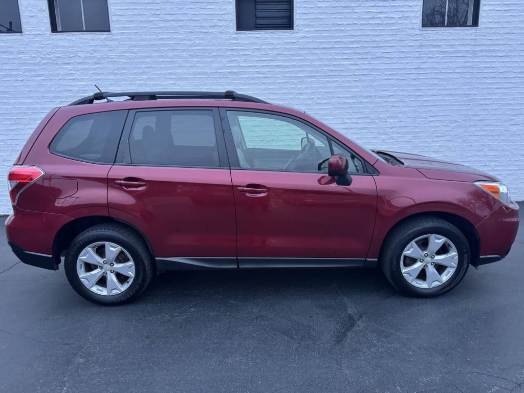 2015 Subaru Forester Image 15