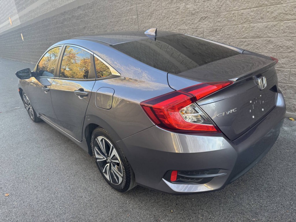 2018 Honda Civic Image 3