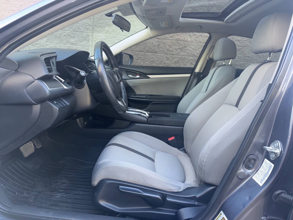 2018 Honda Civic Image 22