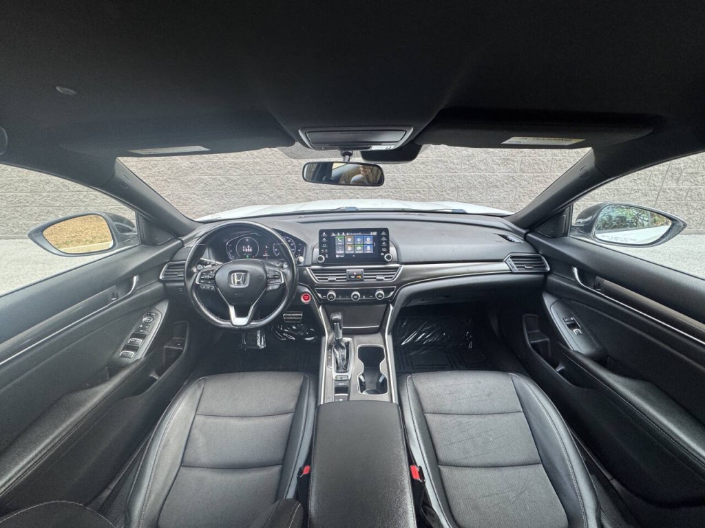 2021 Honda Accord Image 30