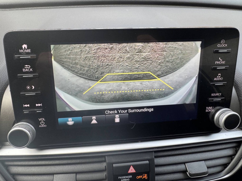 2021 Honda Accord Image 25