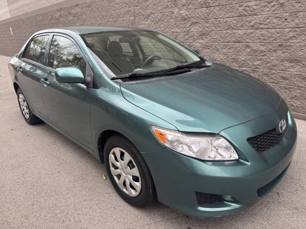 2010 Toyota Corolla Image 9