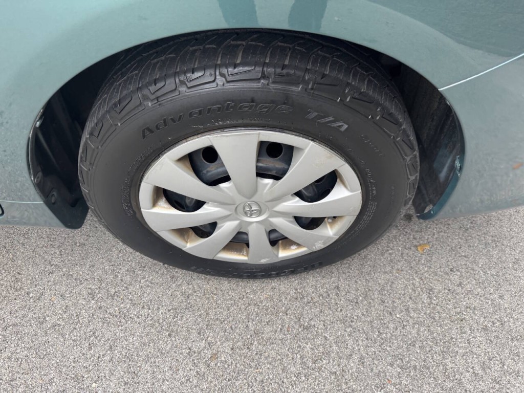 2010 Toyota Corolla Image 19