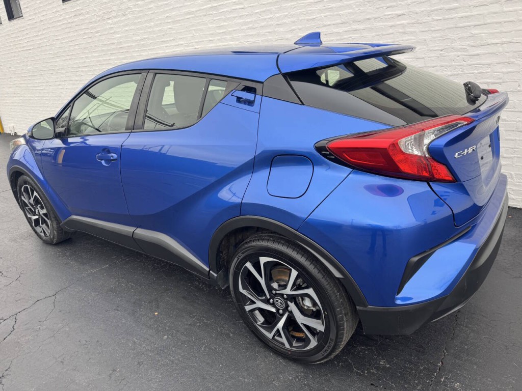 2018 Toyota C-HR Image 3