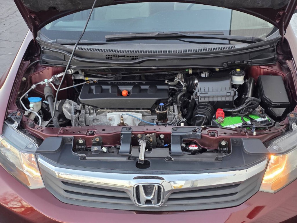 2012 Honda Civic Image 18