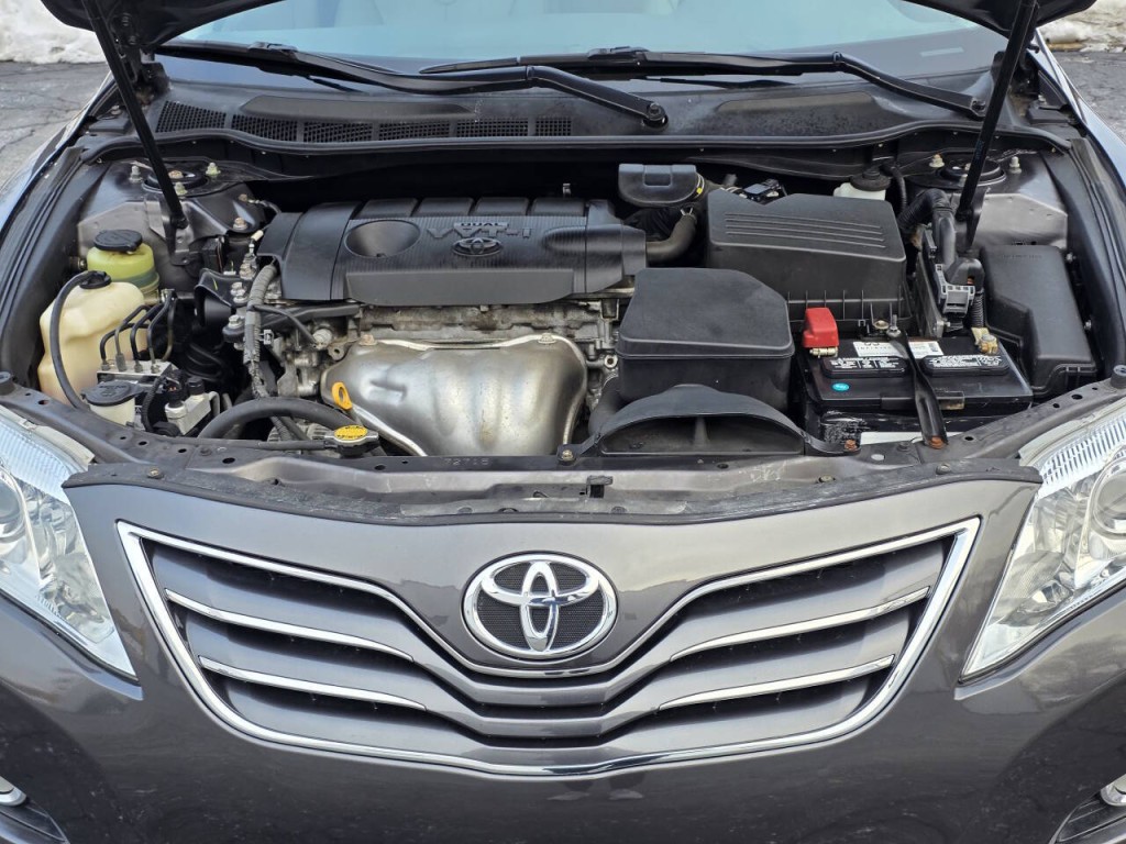 2011 Toyota Camry Image 27