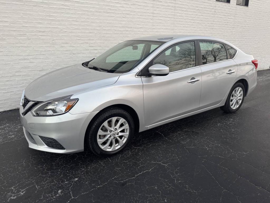 2019 Nissan Sentra Image 1