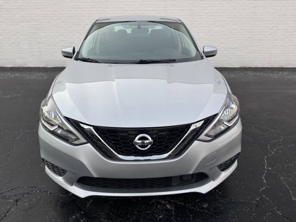 2019 Nissan Sentra Image 3