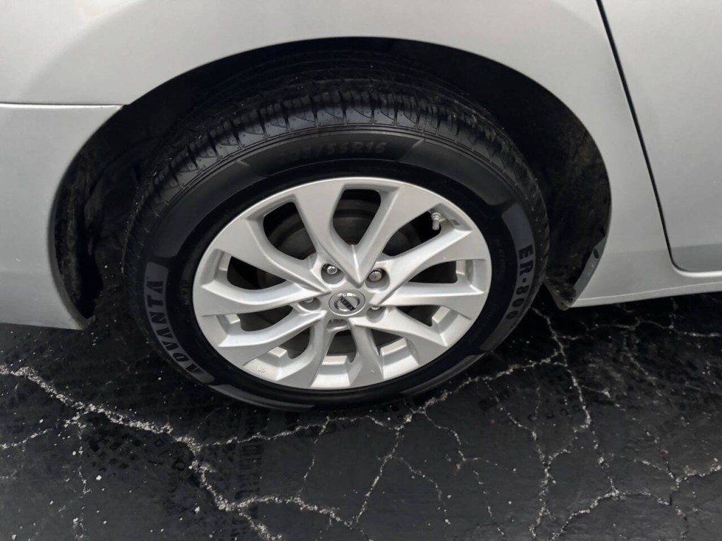 2019 Nissan Sentra Image 17