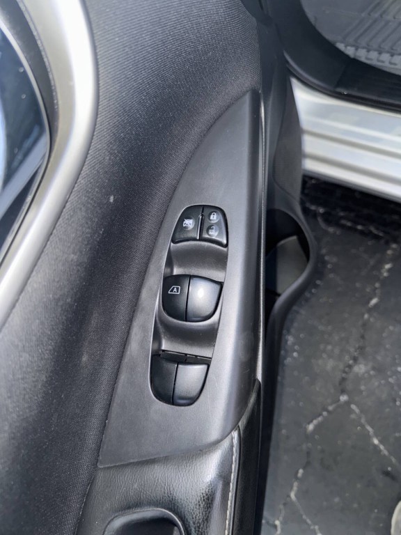 2019 Nissan Sentra Image 23