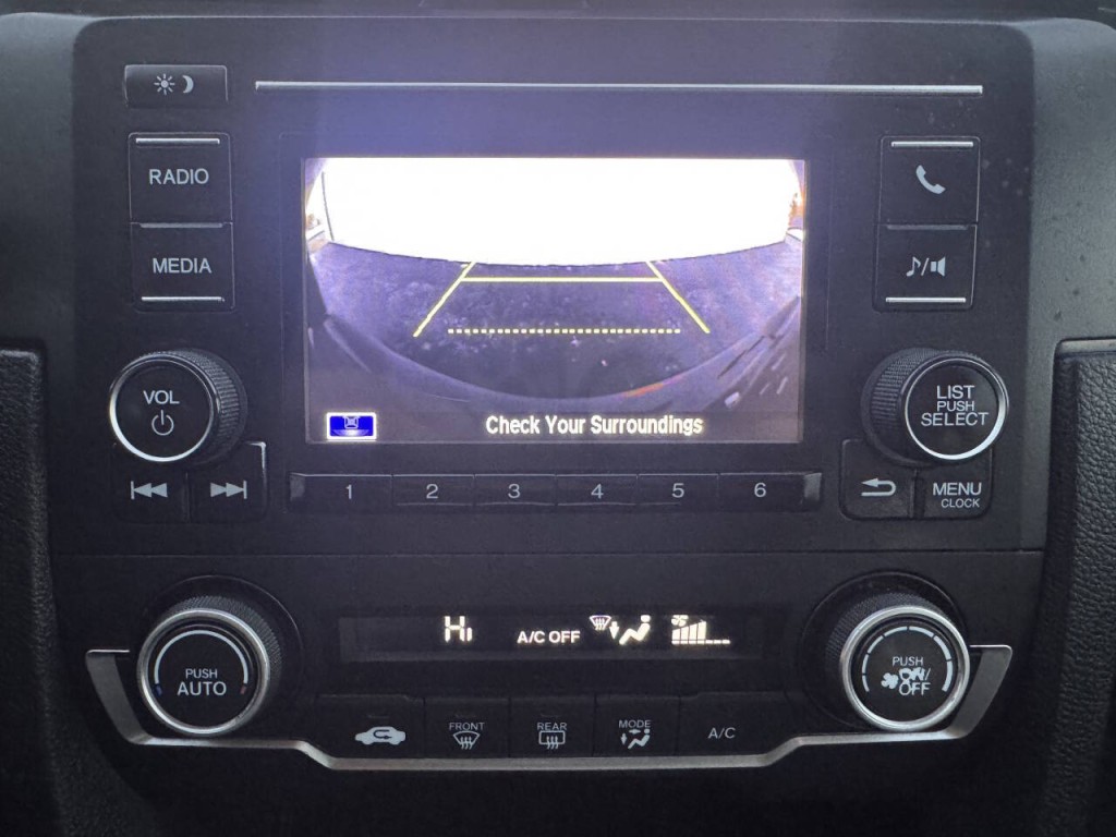 2020 Honda Civic Image 24