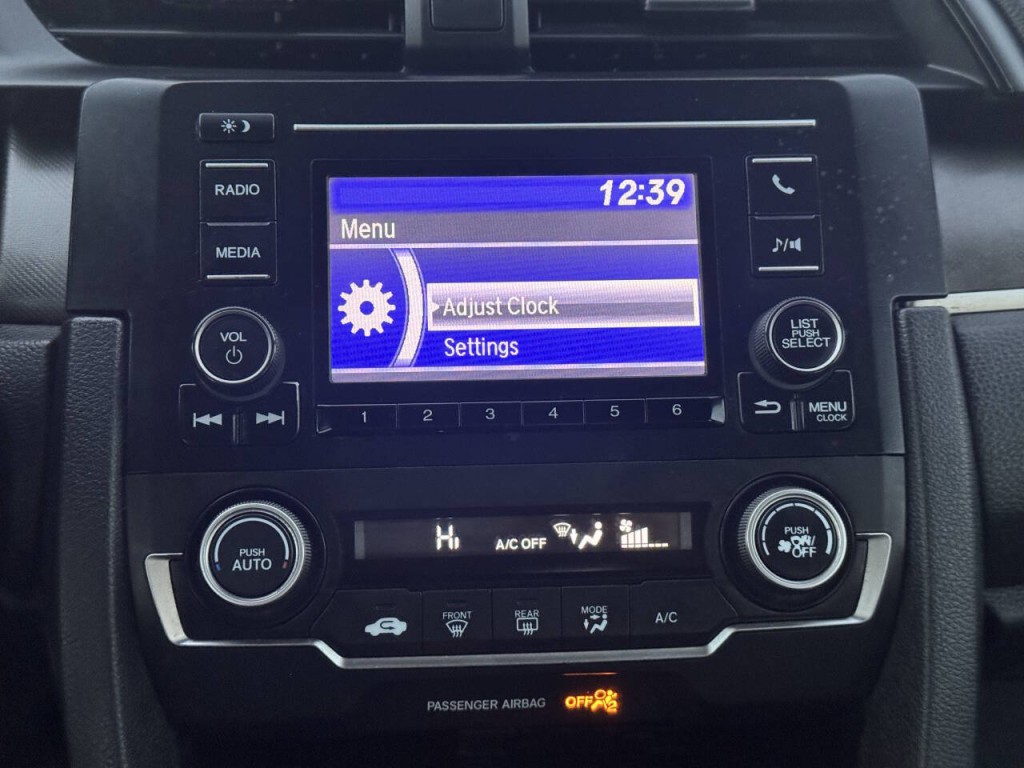 2020 Honda Civic Image 25