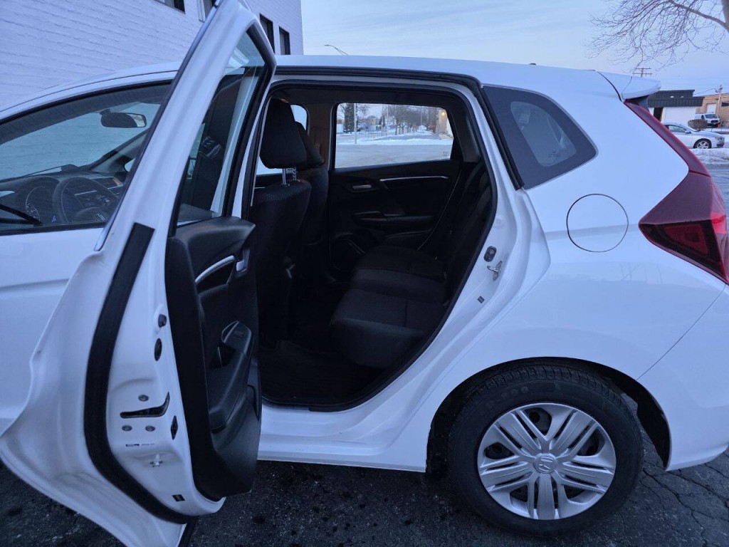 2020 Honda Fit Image 22