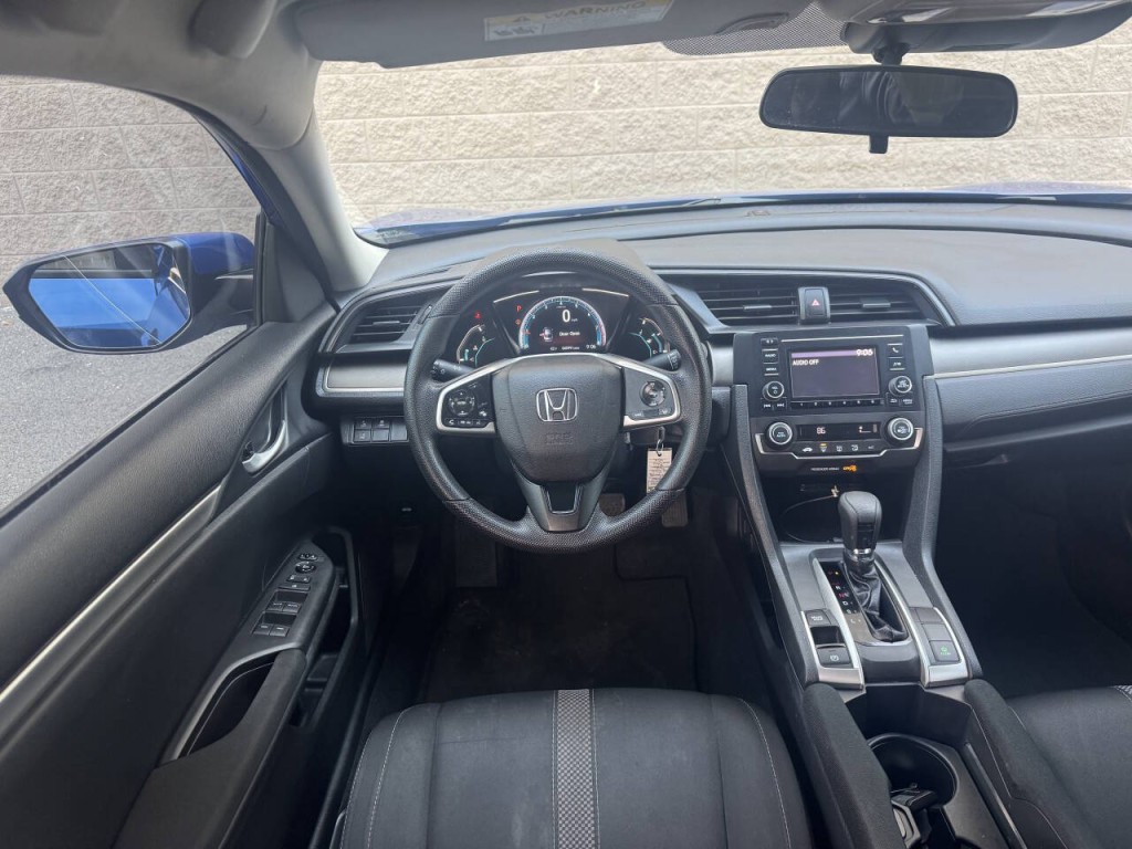 2020 Honda Civic Image 31