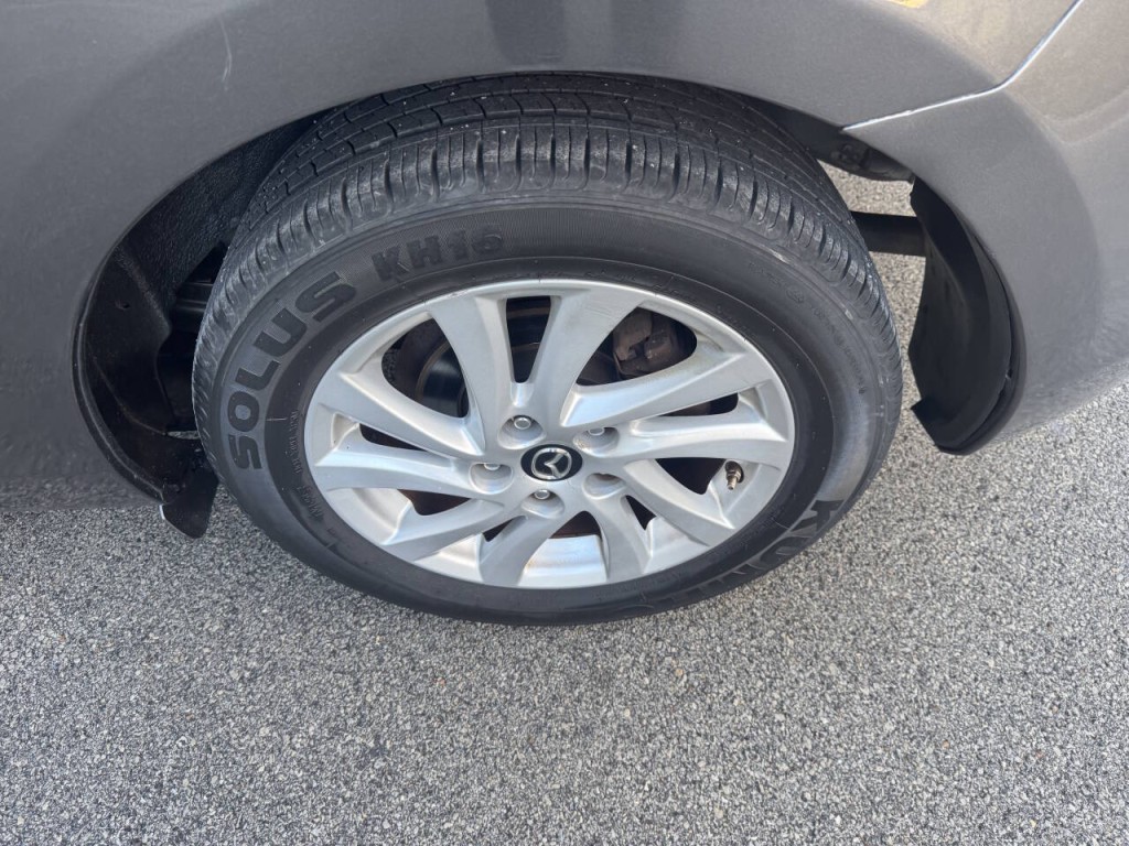 2013 Mazda Mazda3 Image 16