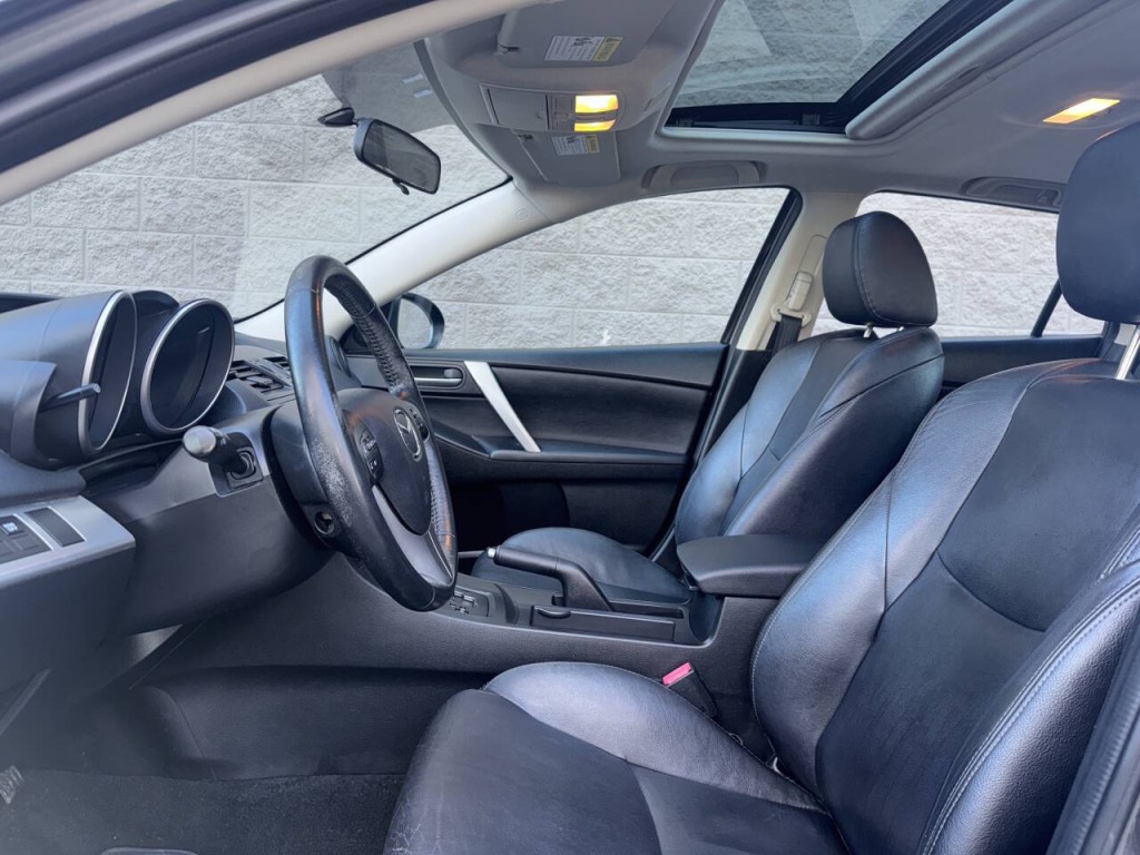 2013 Mazda Mazda3 Image 19