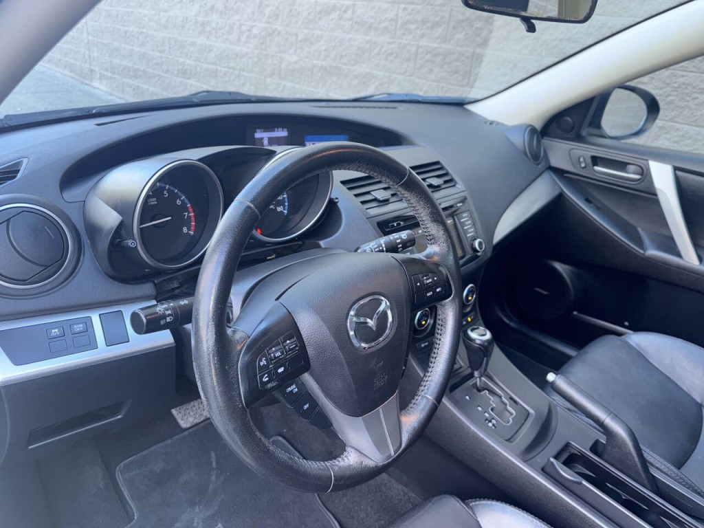 2013 Mazda Mazda3 Image 20