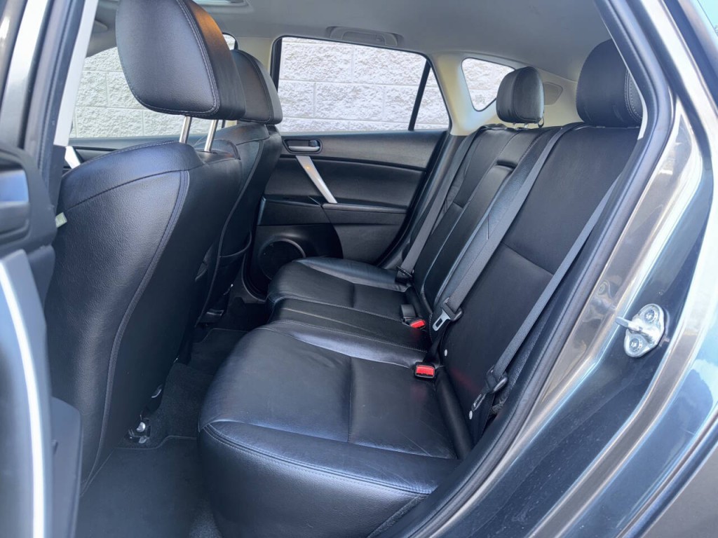 2013 Mazda Mazda3 Image 22