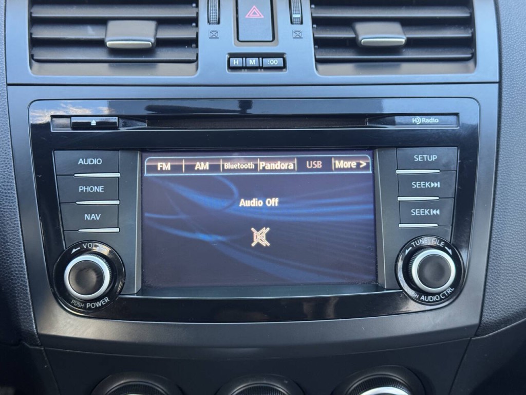 2013 Mazda Mazda3 Image 24