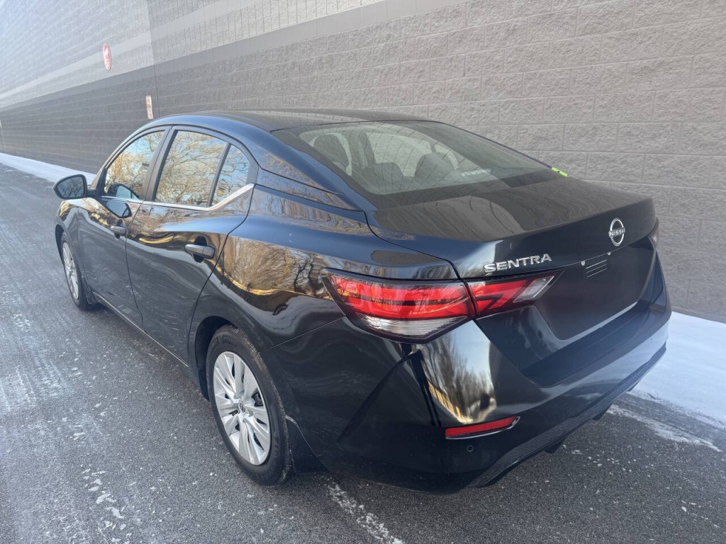 2024 Nissan Sentra Image 3