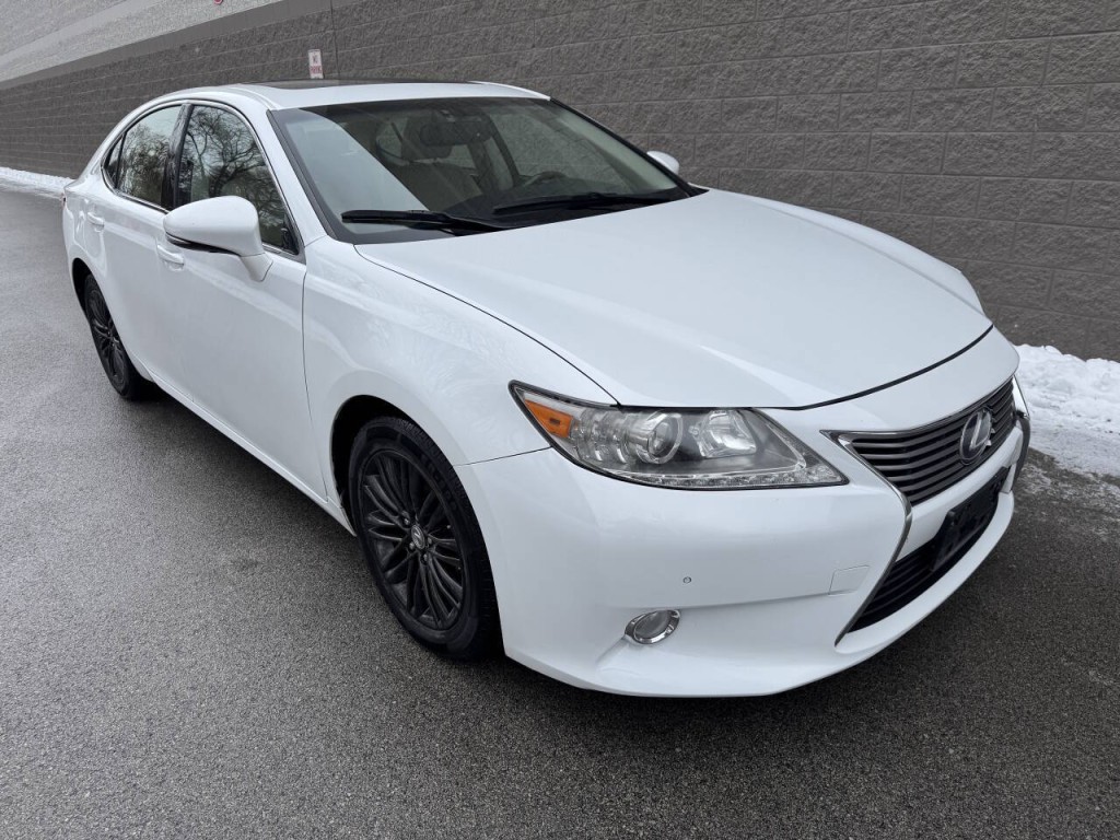 2013 Lexus ES 350 Image 9