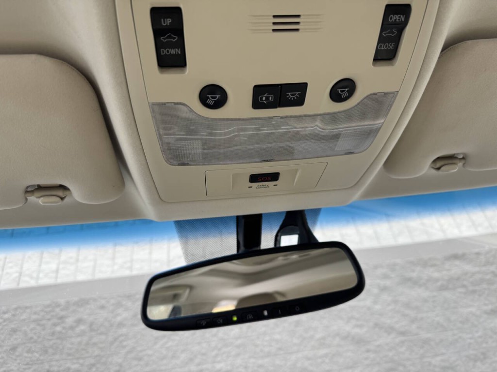 2013 Lexus ES 350 Image 30