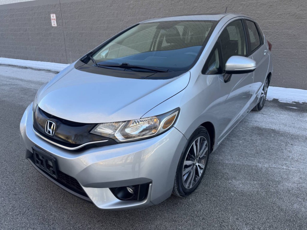 2015 Honda Fit Image 2