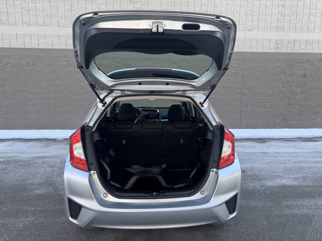 2015 Honda Fit Image 9