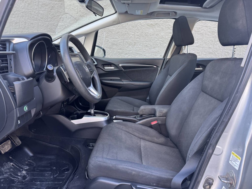 2015 Honda Fit Image 25