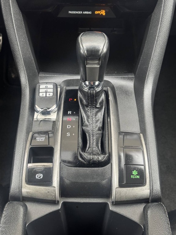 2020 Honda Civic Image 30