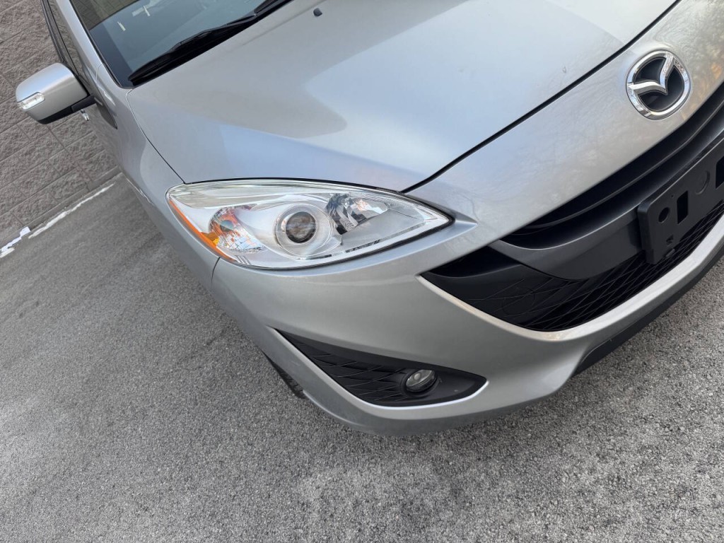 2014 Mazda Mazda5 Image 9
