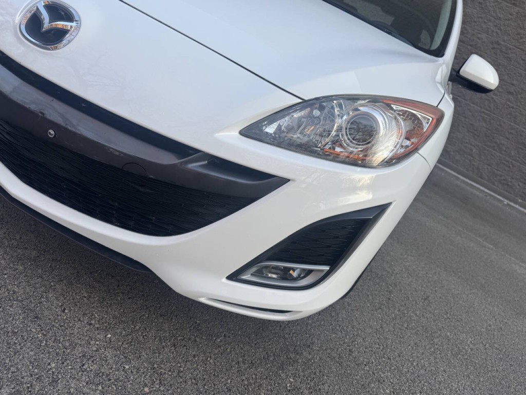 2010 Mazda Mazda3 Image 9
