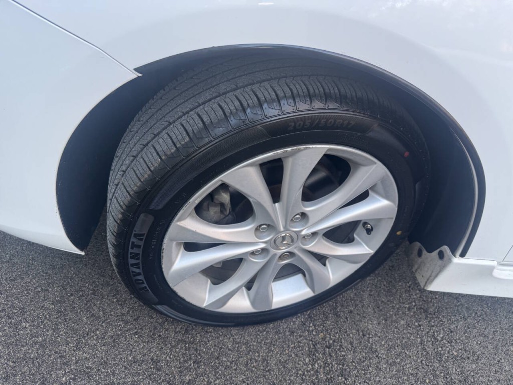 2010 Mazda Mazda3 Image 18