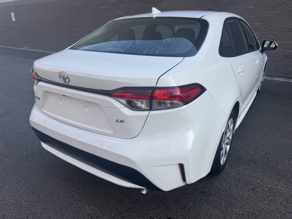 2021 Toyota Corolla Image 11