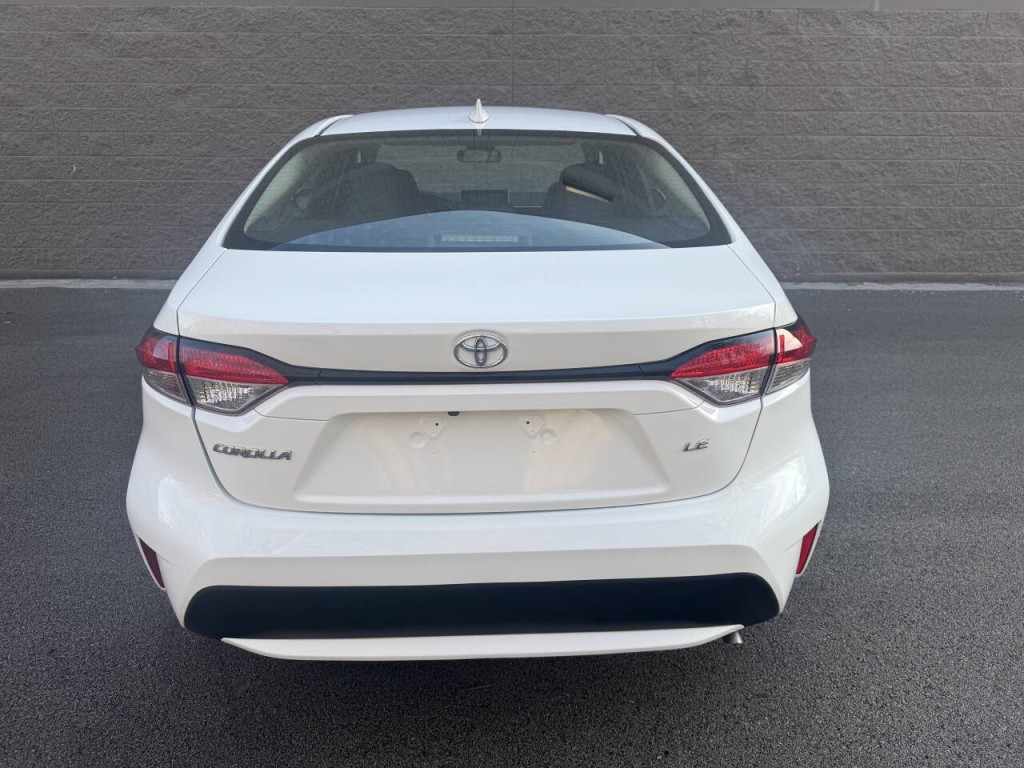 2021 Toyota Corolla Image 12