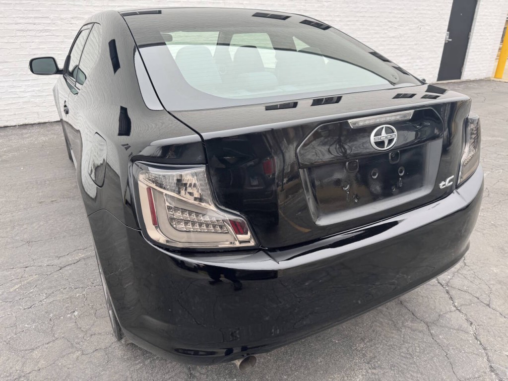 2011 Scion tC Image 13