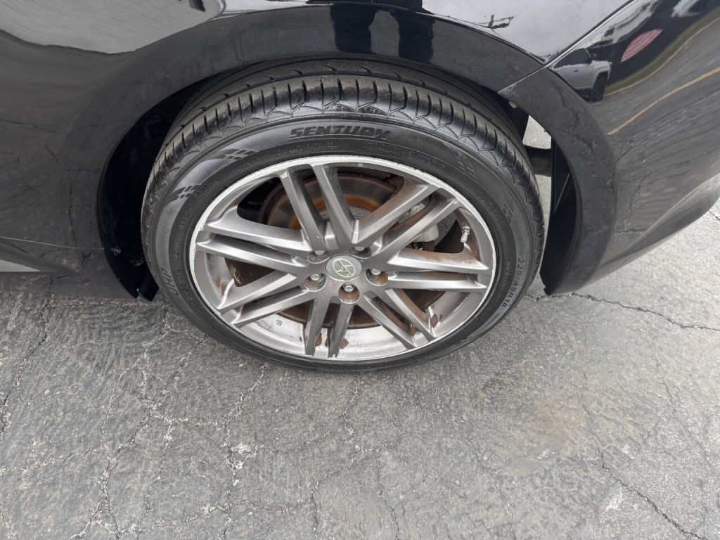 2011 Scion tC Image 15