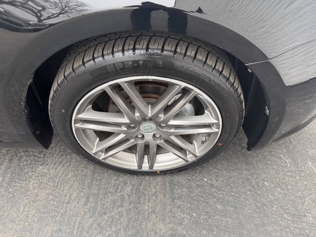 2011 Scion tC Image 17