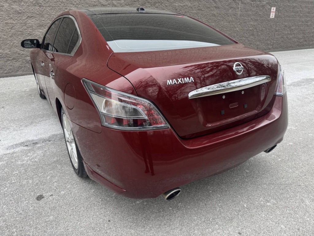 2012 Nissan Maxima Image 15