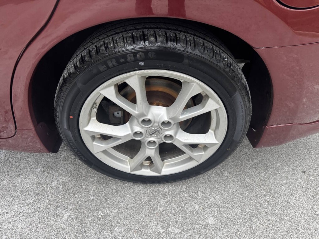 2012 Nissan Maxima Image 17