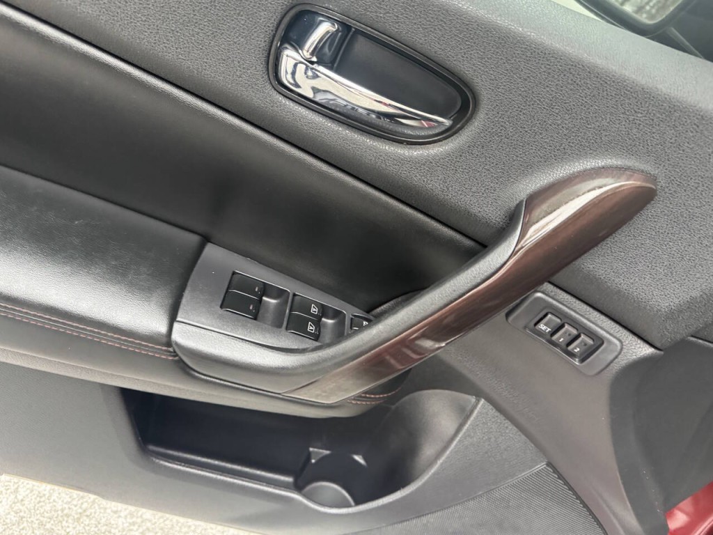 2012 Nissan Maxima Image 23