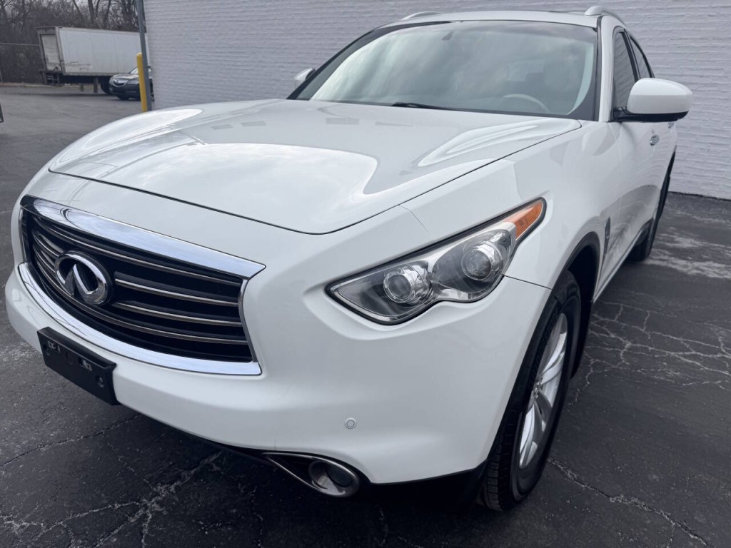 2012 INFINITI FX35 Image 5