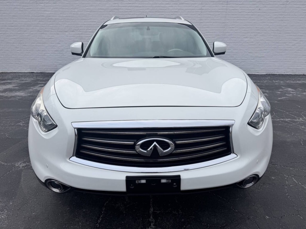 2012 INFINITI FX35 Image 6