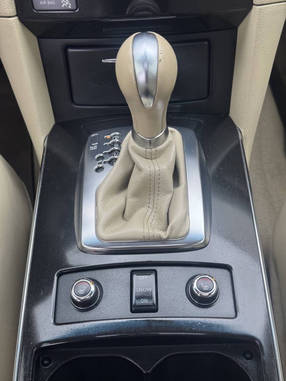 2012 INFINITI FX35 Image 31