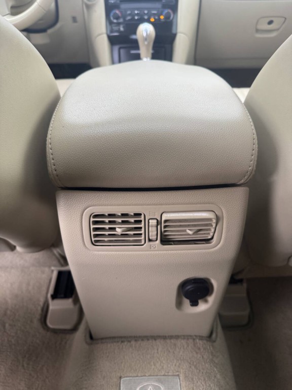 2012 INFINITI FX35 Image 35