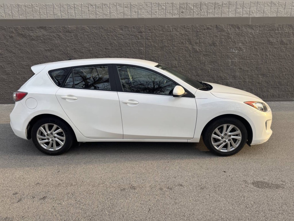 2012 Mazda Mazda3 Image 10