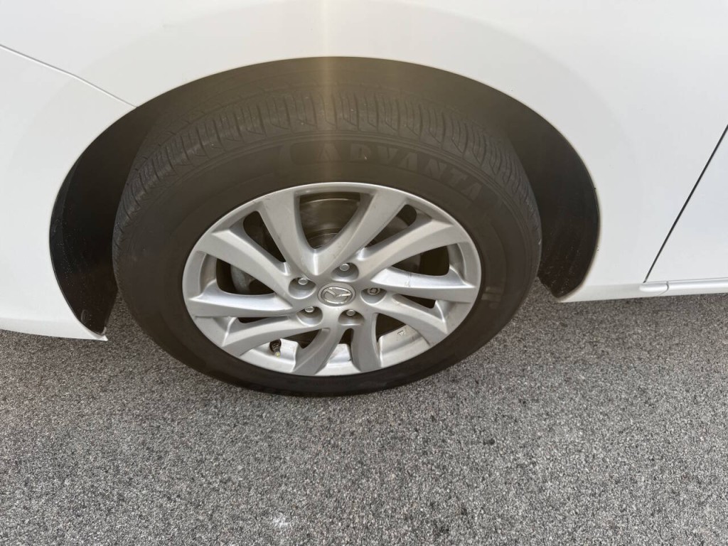 2012 Mazda Mazda3 Image 17