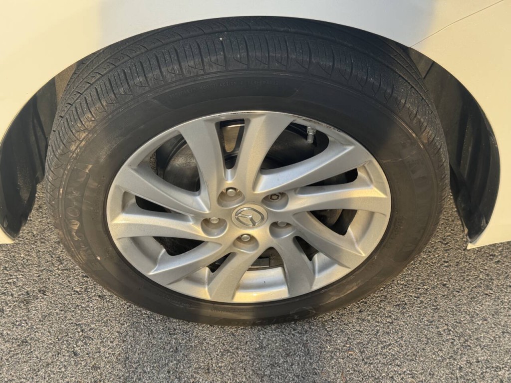 2012 Mazda Mazda3 Image 20